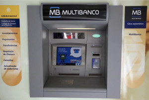 imagem_maquinas_atm01