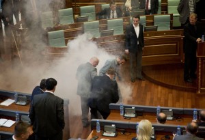 aptopix-kosovo-parlia_fran